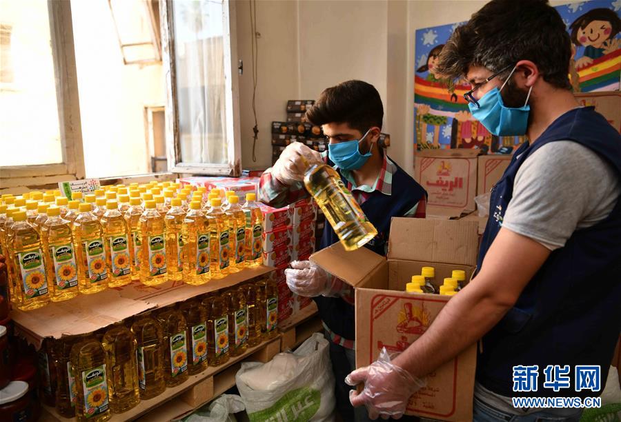 （國際疫情&middot;圖文互動(dòng)）（6）通訊：疫情中，那抹笑容最難忘&mdash;&mdash;記向困難家庭發(fā)放愛心包裹的敘利亞青年志愿者