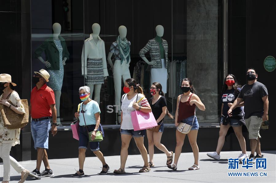 (國際疫情·XHDW)(2)疫情下的美國獨(dú)立日