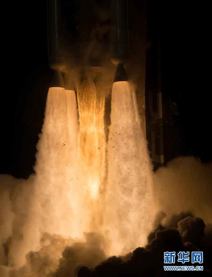 （國際）（9）美國發(fā)射&ldquo;毅力&rdquo;號(hào)火星車 將探索火星生命跡象