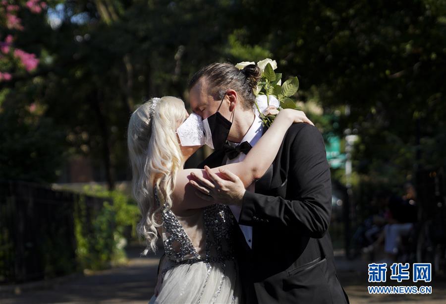 (國際疫情)(2)約翰斯·霍普金斯大學(xué):美國新冠確診病例累計(jì)超500萬例