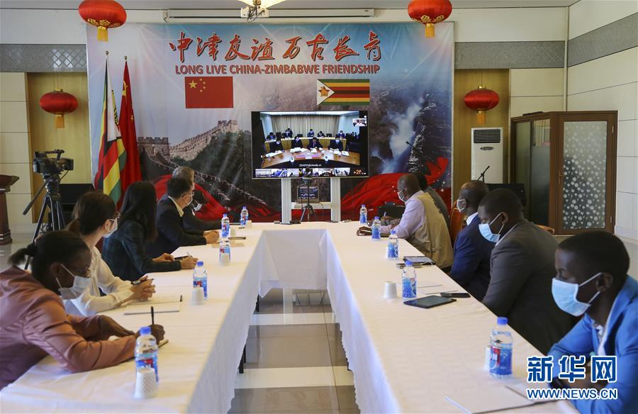 （國(guó)際）（9）患難見(jiàn)真情&mdash;&mdash;中非書(shū)寫(xiě)團(tuán)結(jié)抗疫時(shí)代佳話