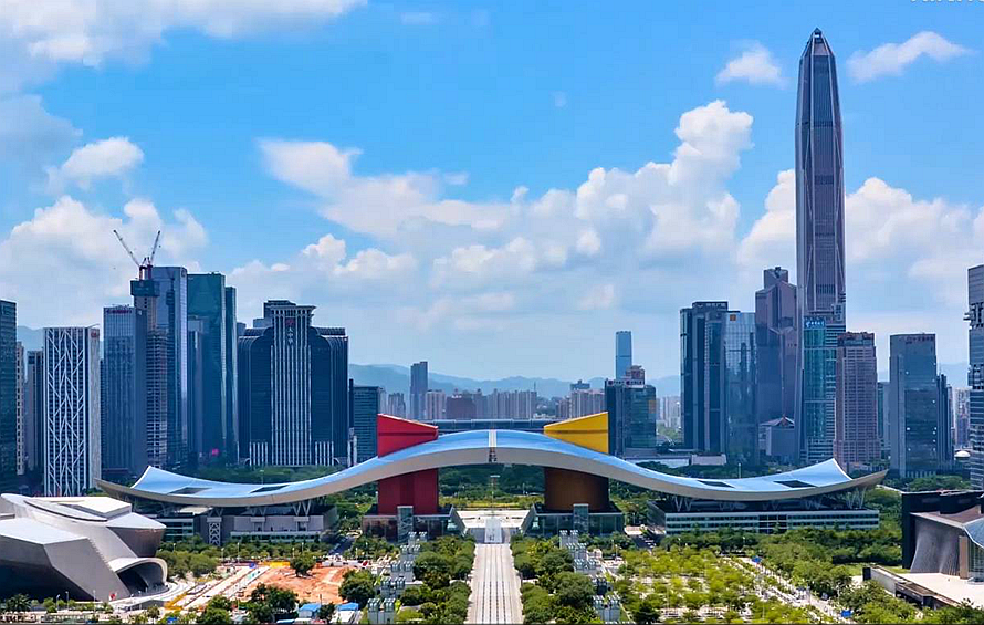 中國(guó)有扇越開(kāi)越大的門(mén)