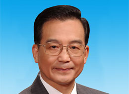 溫家寶出席上合組織總理會(huì)議、舉行中俄總理定期會(huì)晤并訪問俄羅斯、吉爾吉斯斯坦