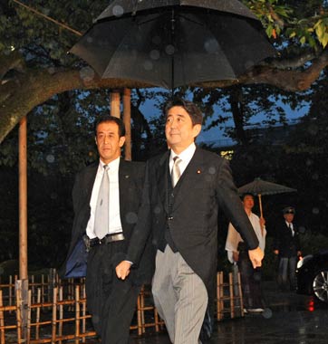 應(yīng)對日本&ldquo;鬧鬼&rdquo; 中國有實(shí)力和定力